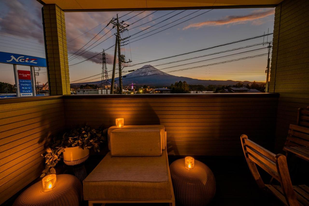 Beautiful Mt.Fuji A Villa Fujikawaguchiko Bagian luar foto